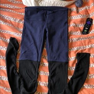 XS alo goddess leggings!